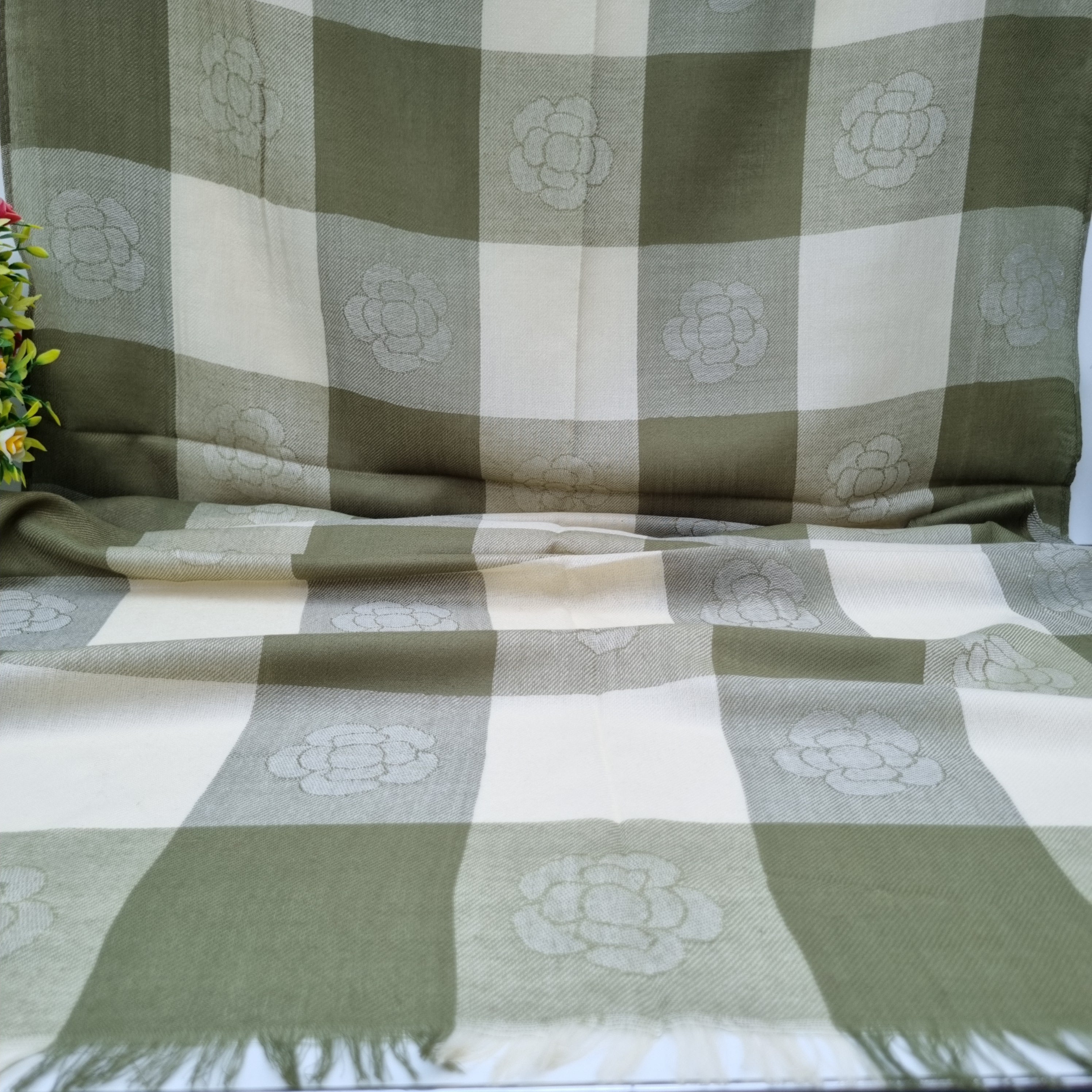 Elegant Cotton Mix Stoller | IS-10